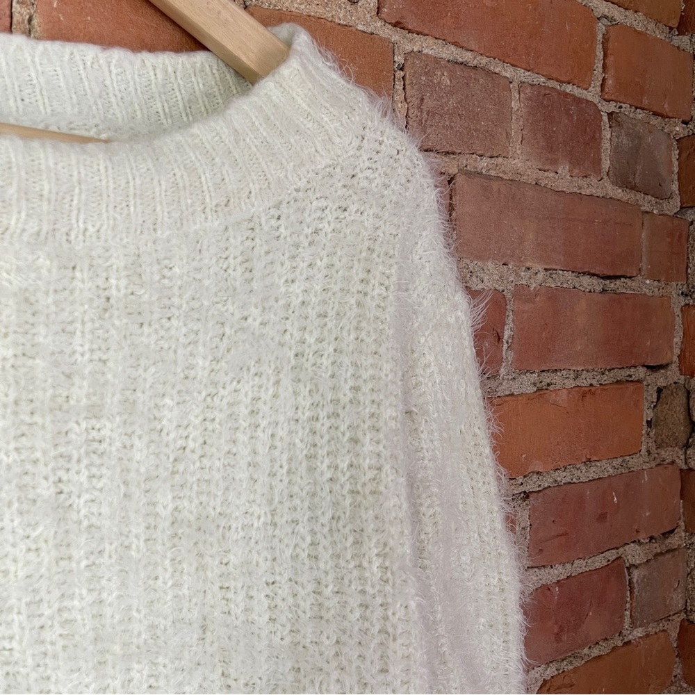 Oversized, Fuzzy Sweater - Picture 4 of 5